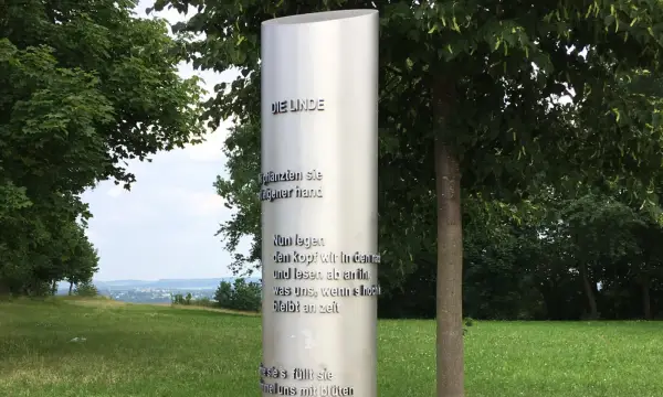 Die Reiner-Kunze-Stele