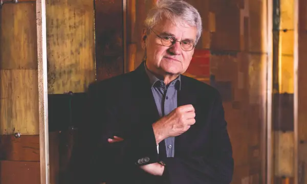 Sporthalle am Schwanenteich