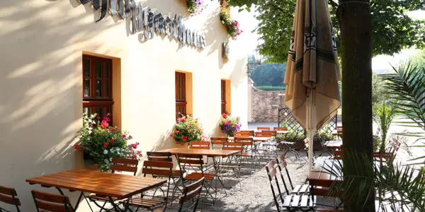 Schloßgasthaus Lichtenwalde