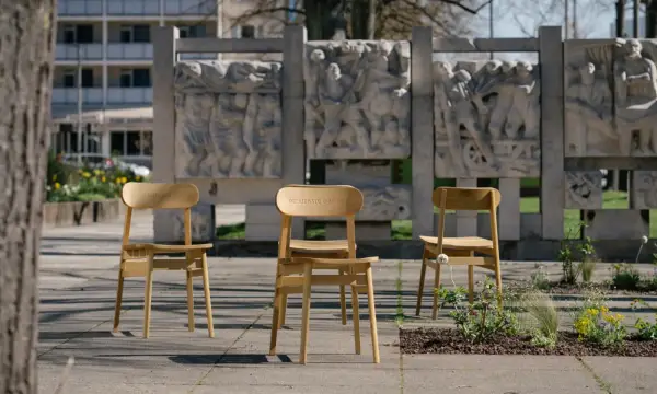 Lobgedichte-Areal Brückenstraße