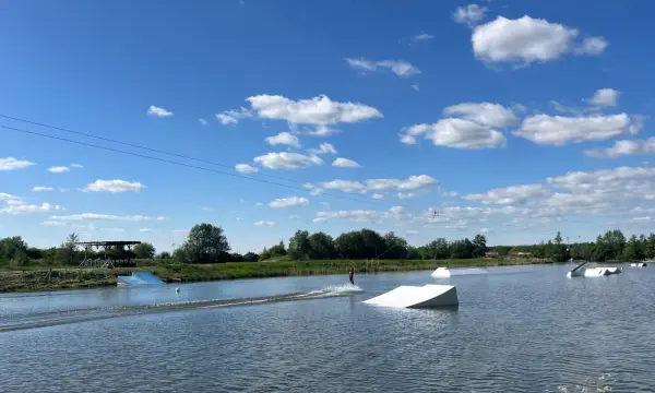 Pineapplewakepark Rossau