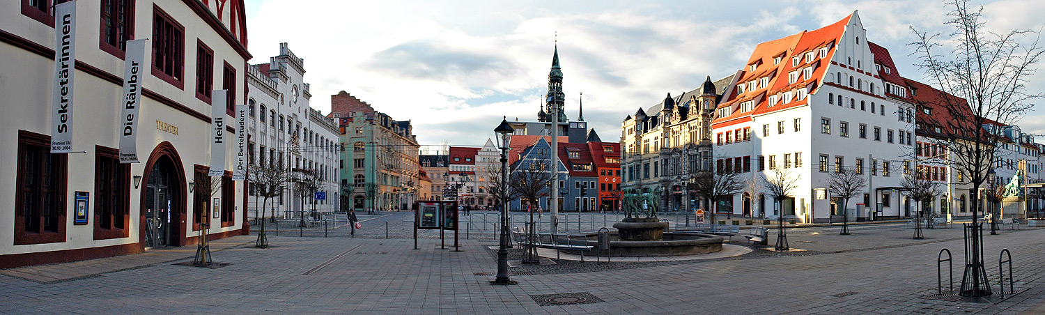 Zwickau_Hauptmarkt_Panorama.jpg